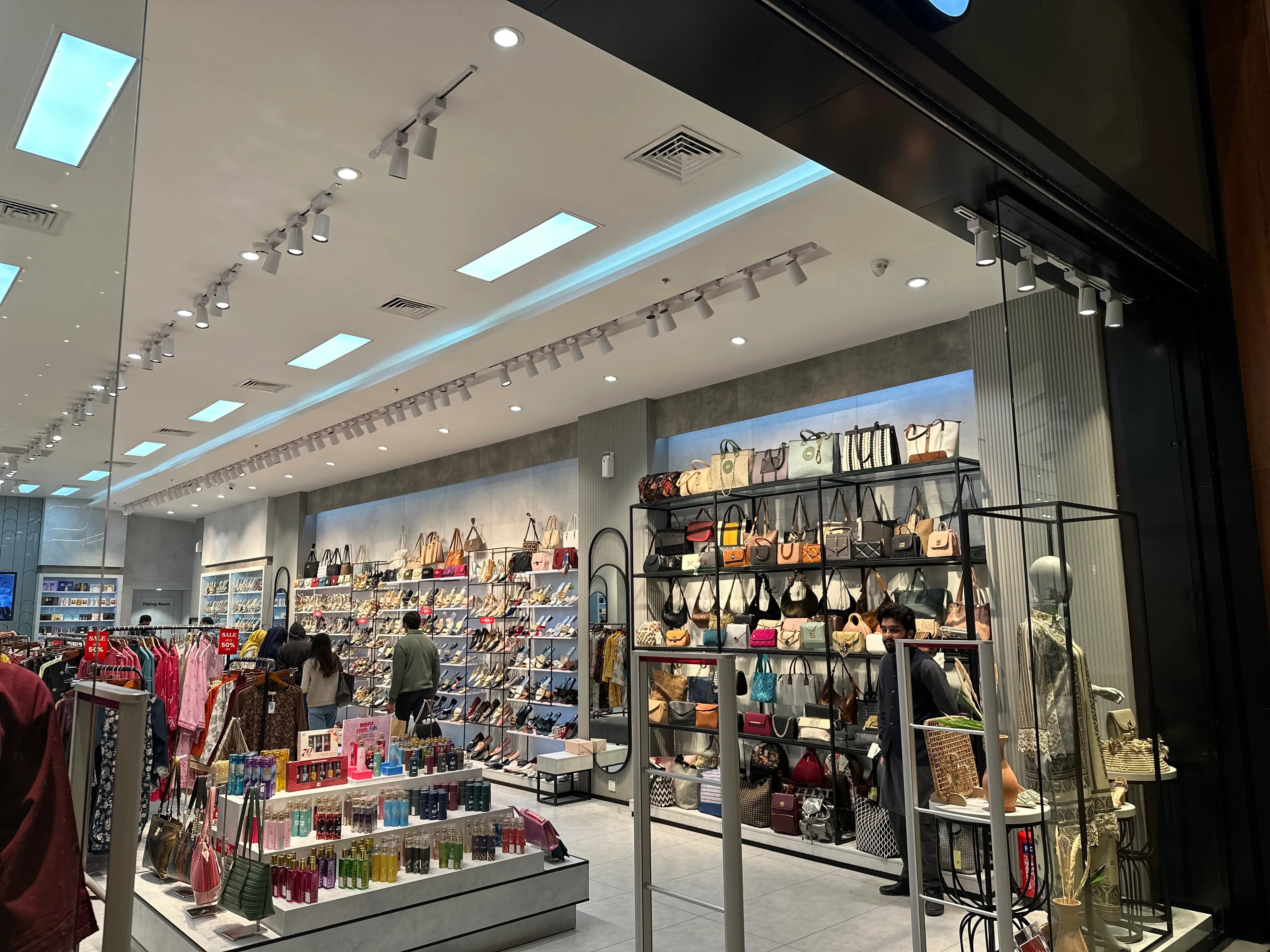 ECS Retail Chain - Image 6